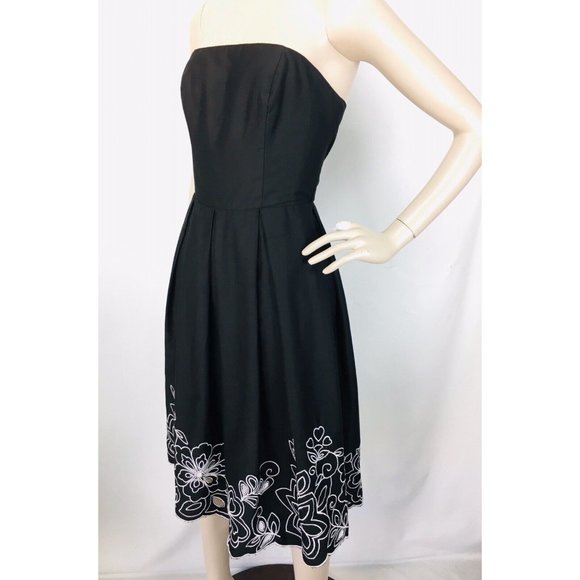 Vintage 90's Y2K Robbie Bee Black Strapless Embroidered Floral Border Dr… - Picture 2 of 7